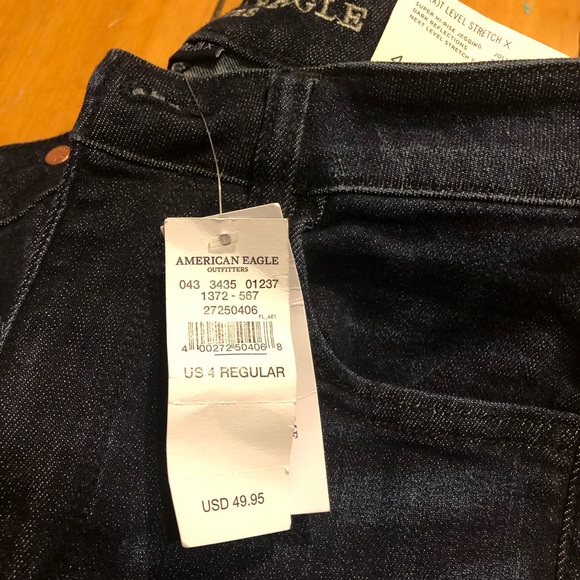 NWT American Eagle Super Hi-Rise Jeans Size 4 - Picture 4 of 5